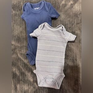 Carters Premie Set of 2 bodysuits